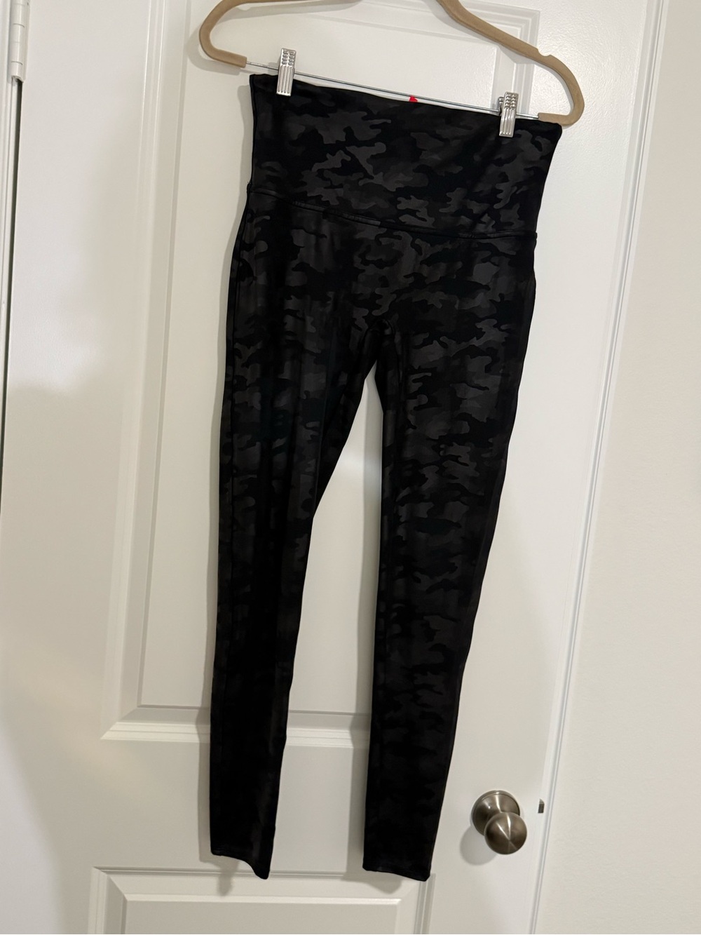 SPANX Faux Leather Camo Leggings - Black & Grey - Picture 2 of 6